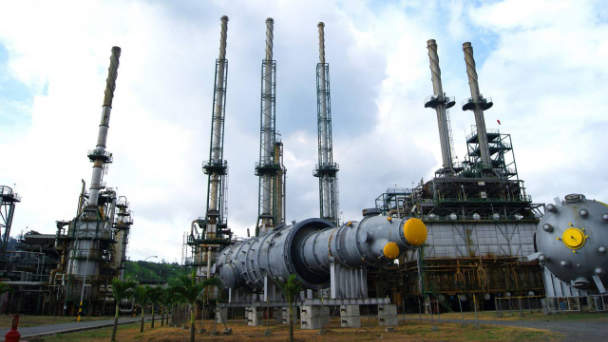 Petroleum refinery